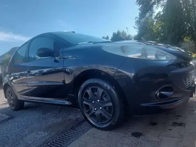 Usata Peugeot 206 60 CV (44 kW) 2009 Nero Berlina