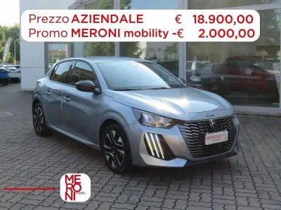 Usata Peugeot 208 Allure 102 CV (75 kW) 2025 Argento Utilitaria