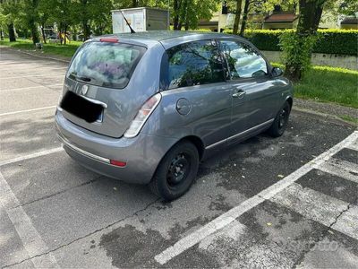 usata Lancia Ypsilon GPL