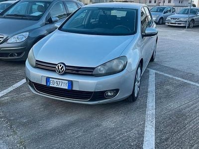Usata VW Golf VI Comfortline 104 CV (76 kW) 2011 Grigio Utilitaria
