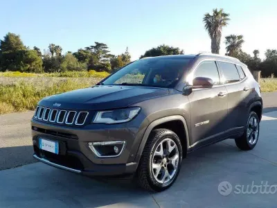 Używany Jeep Compass Limited 140 KM (102 kW) 2019 Szary SUV