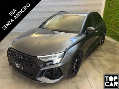 Usata Audi RS3 Ambiente 400 CV (294 kW) 2022 Grigio daytona metallizzato Berlina