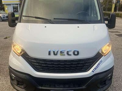 Usata Iveco Daily 139 CV (102 kW) 2021 Furgone