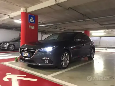 Usata Mazda 3 150 CV (110 kW) 2013 Grigio Berlina