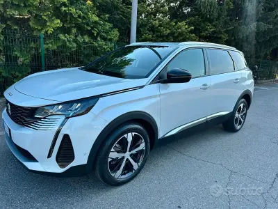 Usata Peugeot 5008 131 CV (96 kW) 2023 Bianco SUV
