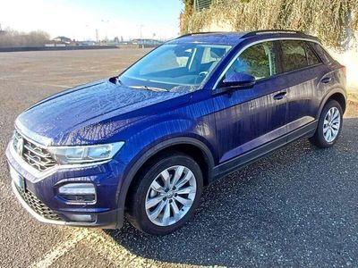 Käytetty VW T-Roc Style 150 HP (110 kW) 2020 Sininen Katumaasturi