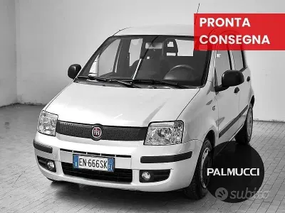 Usata Fiat Panda Easy 69 CV (50 kW) 2012 Grigio Utilitaria