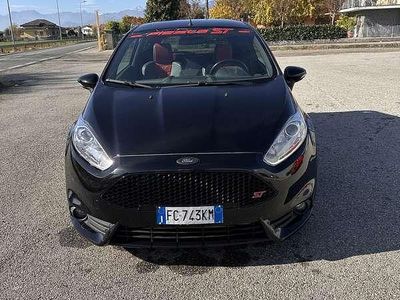 Usata Ford Fiesta ST 182 CV (133 kW) 2016 Berlina