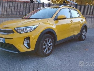 Usata Kia Stonic Urban 84 CV (61 kW) 2022 Giallo SUV