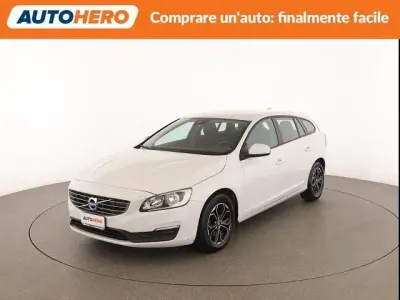 Usata Volvo V60 Kinetic 115 CV (84 kW) 2015 Bianco Station wagon