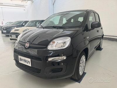 Nuova Fiat Panda 71 CV (52 kW) 2025 Nero Utilitaria