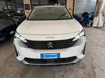 Usata Peugeot 3008 131 CV (96 kW) 2022 Bianco SUV