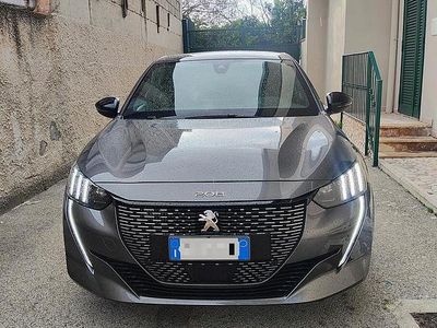 Usata Peugeot 208 GT 100 CV (73 kW) 2021 Grigio Utilitaria
