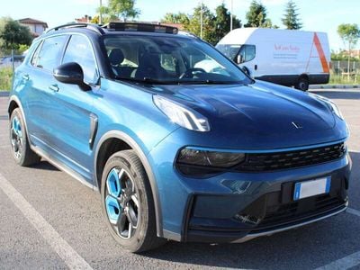 Lynk & Co 01