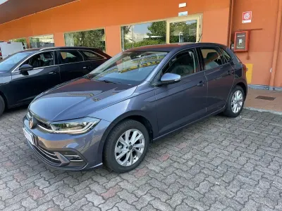 Usata VW Polo Style 95 CV (69 kW) 2025 Grigio Utilitaria