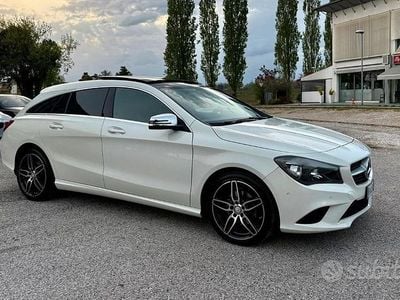 Usata Mercedes CLA200 Shooting Brake AMG 2015 Bianco Station wagon