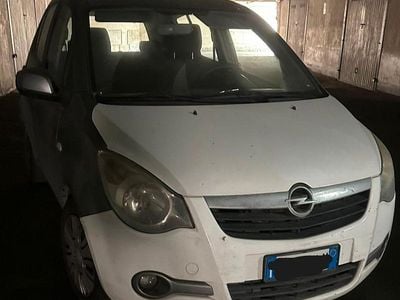 Opel Agila