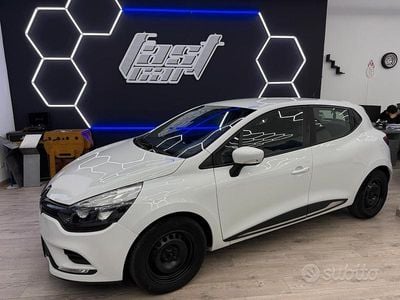 Usata Renault Clio IV Life 75 CV (55 kW) 2019 Bianco Berlina