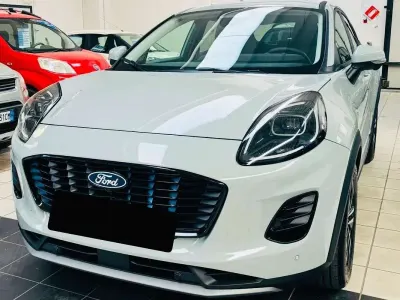 Usata Ford Puma Titanium S 125 CV (91 kW) 2024 Verde SUV