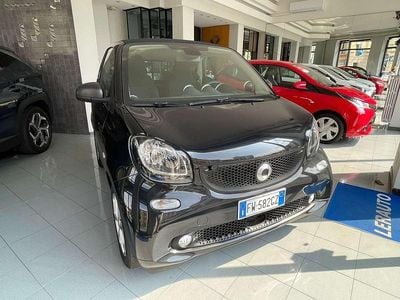 Nero Usata 2019 Smart ForTwo Coupé Utilitaria | 12.390 € (Buon prezzo)