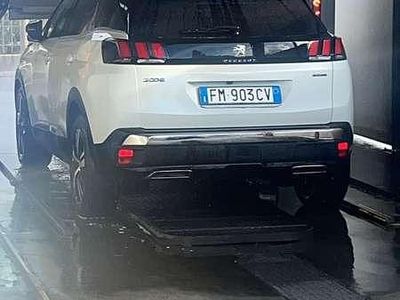 Usata Peugeot 3008 GT-line 120 CV (88 kW) 2017 SUV