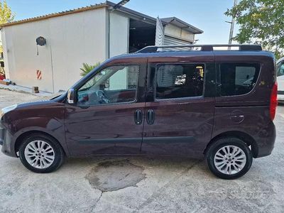 Usata Fiat Doblò Emotion 105 CV (77 kW) 2010 Monovolume