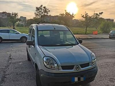 Usata Renault Kangoo 75 CV (55 kW) 2005 Grigio Monovolume