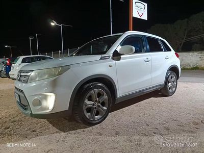 Usata Suzuki Vitara 2015 Bianco SUV