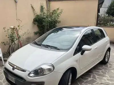 Usata Fiat Punto Evo Sport 95 CV (69 kW) 2010 Utilitaria