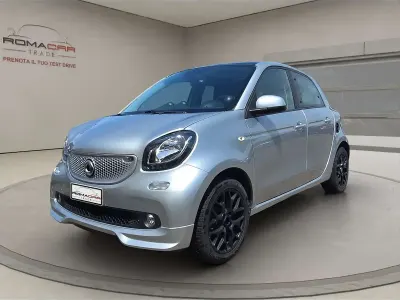 Usata Smart ForFour Superpassion 71 CV (52 kW) 2019 Argento Utilitaria