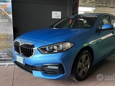 Usado BMW 116 Sport Line 116 CV (85 kW) 2021 Azul Utilitario