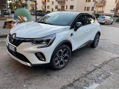 Usata Renault Captur Intens 101 CV (74 kW) 2020 Bianco SUV