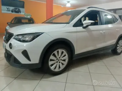 Usata Seat Arona Style 90 CV (66 kW) 2022 Bianco SUV
