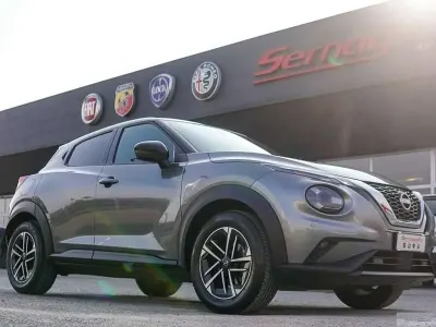 Usata Nissan Juke N-Connecta 114 CV (83 kW) 2024 Grigio SUV