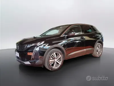 Usata Peugeot 3008 Allure 131 CV (96 kW) 2023 Nero SUV
