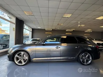 Usata Audi A4 Ambiente 190 CV (139 kW) 2017 Grigio Station wagon