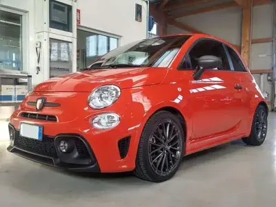 Usata Abarth 595 Turismo 165 CV (121 kW) 2023 Arancione Utilitaria