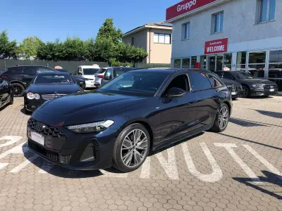 Usata Audi A5 S-Line 204 CV (150 kW) 2025 Blu/azzurro Station wagon