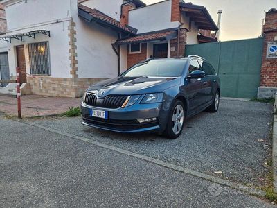 Usata Skoda Octavia 110 CV (80 kW) 2017 Grigio Station wagon