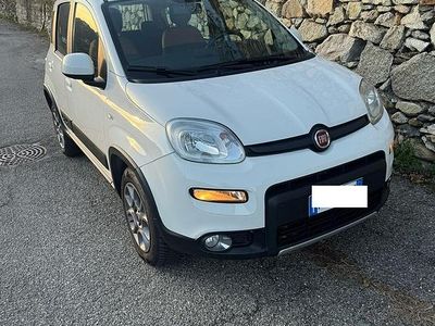 Gebraucht Fiat Panda 4x4 85 PS (62 kW) 2016 Weiß Kleinwagen