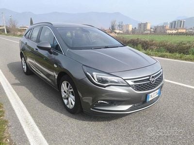 Usata Opel Astra 110 CV (80 kW) 2018 Grigio Station wagon