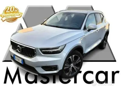 Begagnad Volvo XC40 Inscription 179 HK (131 kW) 2020 Vit SUV
