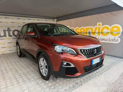 Usata Peugeot 3008 Allure 120 CV (88 kW) 2017 Marrone SUV