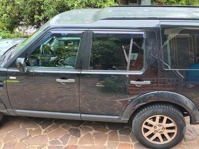 Land Rover Discovery 4