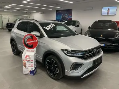 Nuova VW T-Cross R-line Plus 116 CV (85 kW) 2026 Reflex silve SUV