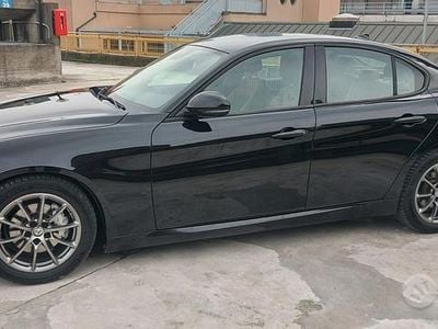 Usata Alfa Romeo Giulia Business 180 CV (132 kW) 2018 Nero Berlina