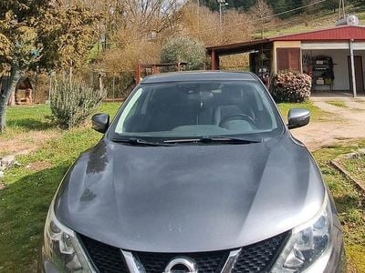 Usata Nissan Qashqai 130 CV (95 kW) 2015 Grigio SUV