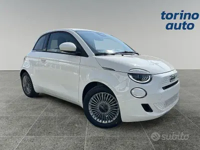 Nouvelle Fiat 500 65 ch (47 kW) 2026 Blanc Berline