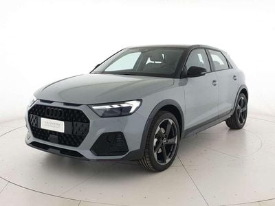 Nuova Audi A1 116 CV (85 kW) 2026 Grigio freccia perla nero mito Berlina