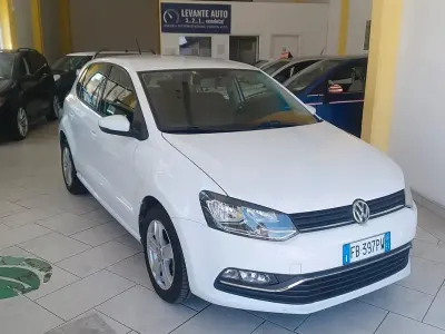 Usata VW Polo 75 CV (55 kW) 2015 Bianco Berlina